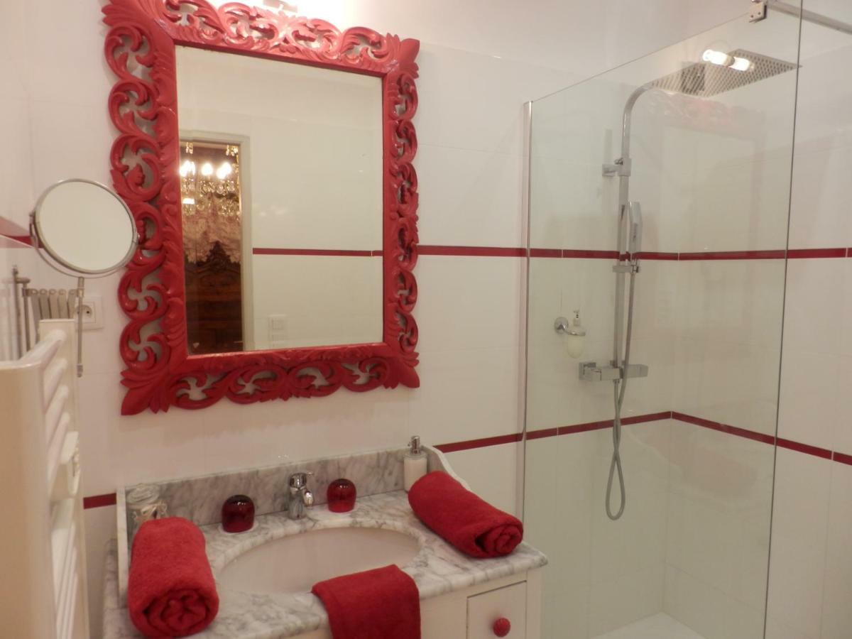 랑벡 Mas Les Vieux Chenes B&B 외부 사진